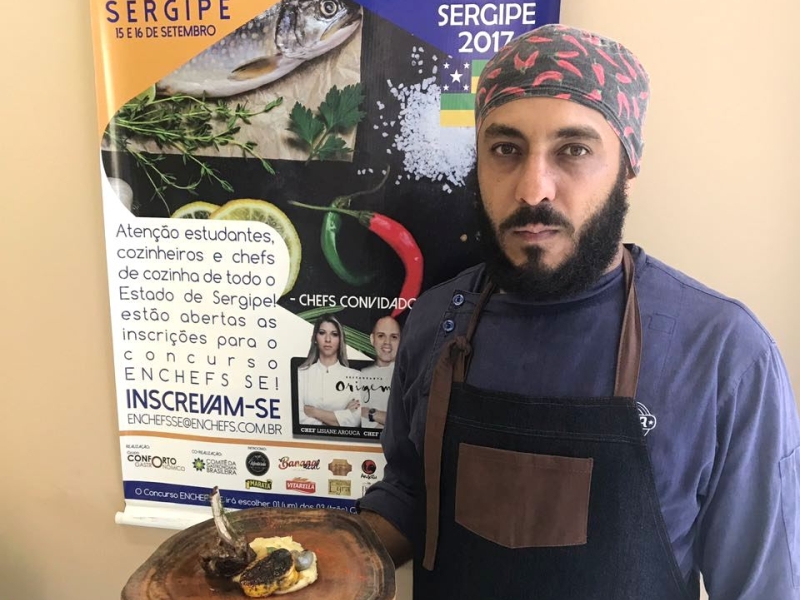 Chef Junior Torres, vencedor do Enchefs-SE 2017 (Foto: Tatianne Melo)