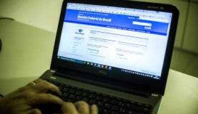Receita Federal libera o programa da Declaração do Imposto de Renda Pessoa Física 2016 ano-ba<x>se 2015 (Imagem: Marcelo Camargo/Agência Brasil)