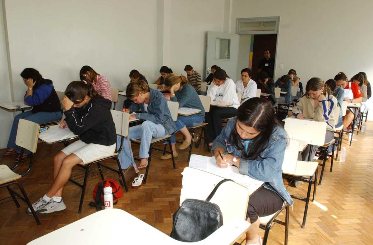 Os gabaritos das provas estarão disponíveis na Página do Participante e por meio do aplicativo Enem 2016 (Imagem: Arquivo/Agência Brasil)