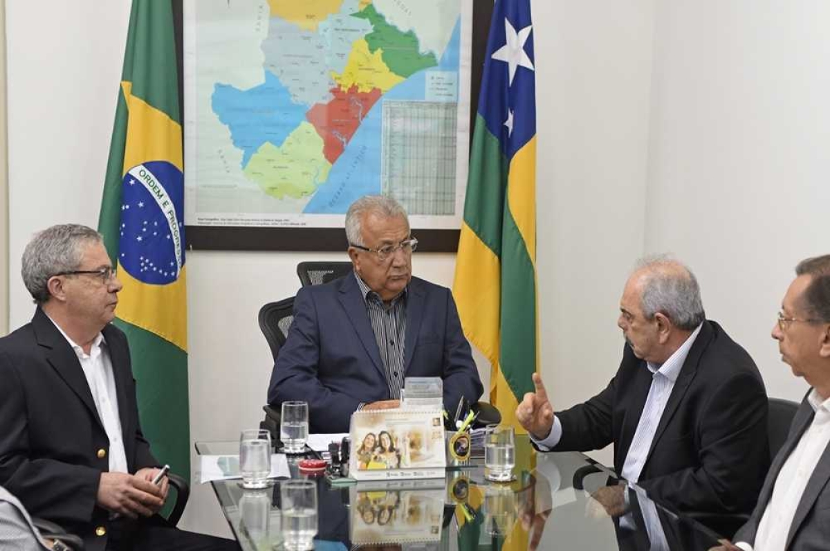 Jackson Barreto durante reunião com representantes da Vale em abril deste ano (Foto: Marcelle Cristinne/ASN) Jackson Barreto durante reunião com representantes da Vale em abril deste ano (Foto: Marcelle Cristinne/ASN)