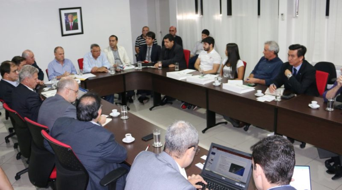 Governo discute geração de emprego e renda para Sergipe com a construção da nova termoelétrica (Imagem: Codise) Governo discute geração de emprego e renda para Sergipe com a construção da nova termoelétrica (Imagem: Codise)
