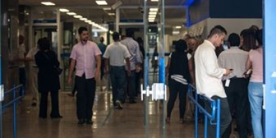 Agências bancárias abrem até a próxima quinta, 29 (Imagem: Agência Brasil)