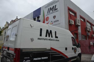 Corpos foram removidos pelo IML (Imagem: Arquivo/Portal Infonet)