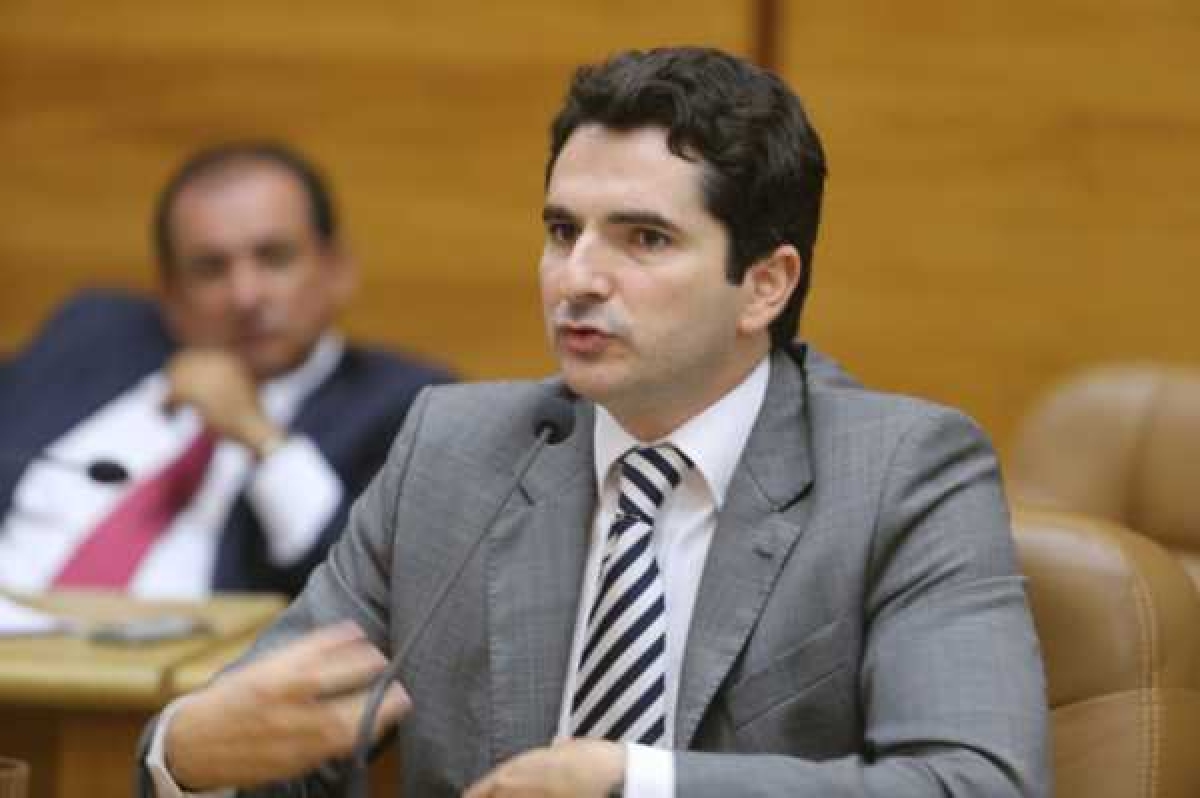 Gustinho Ribeiro (Imagem: Cesar de Oliveira/Agência Alese)