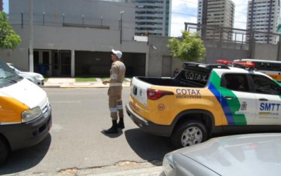 SMTT/Aracaju dá continuidade à Operação "crianças seguras, pais tranquilos" (Imagem: SMTT/Aracaju)