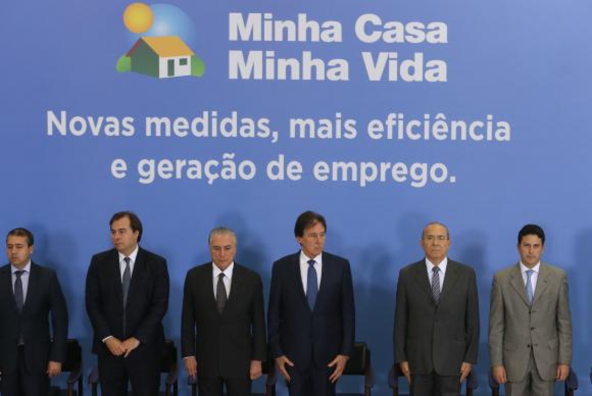 Cerimônia de anúncio de novas medidas para o Programa Minha Casa, Minha Vida 2017 (Imagem: Antonio Cruz/Agência Brasil)