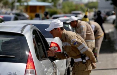 SMTT garante a segurança no trânsito durante o final de semana que antecede o carnaval (Imagem: SMTT/Aracaju)