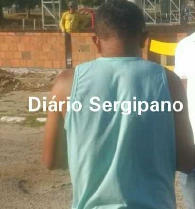 Suspeito de estuprar criança de 9 anos é preso por policiais da DEAGV de Estância (Foto: Diário Sergipano) Suspeito de estuprar criança de 9 anos é preso por policiais da DEAGV de Estância (Foto: Diário Sergipano)