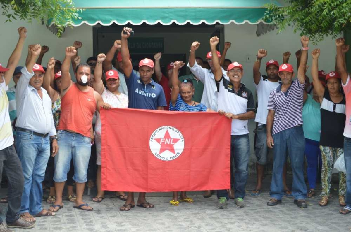 Sem terra são obrigados a desocupar o Incra (Foto: Arquivo/Portal Infonet)