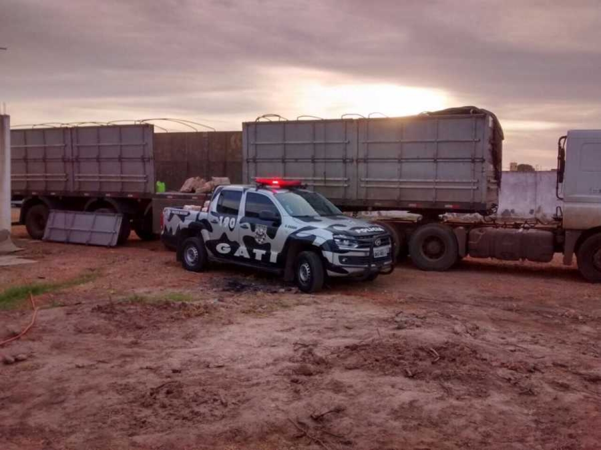 Polícia Militar recupera em Simão Dias carga roubada na Bahia (Foto: SSP/SE)