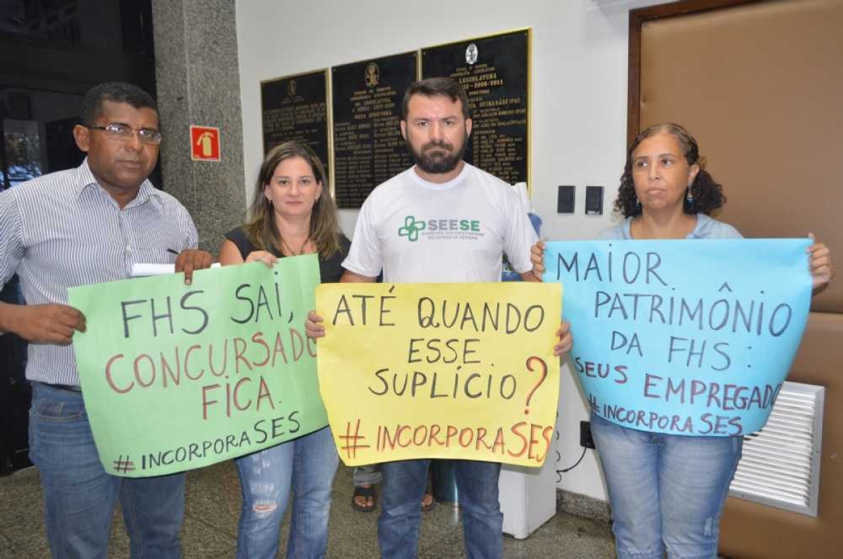 Sindicalistas da área da saúde querem saber o que vai acontecer com os trabalhadores da FHS (Foto: Portal Infonet)