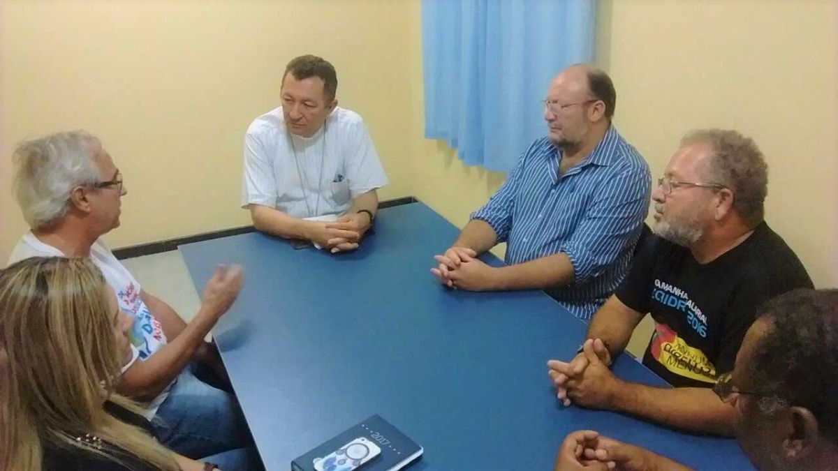 Diretoria do Sindisan dialoga com vários setores sociais (Foto: Sindisan) Diretoria do Sindisan dialoga com vários setores sociais (Foto: Sindisan)