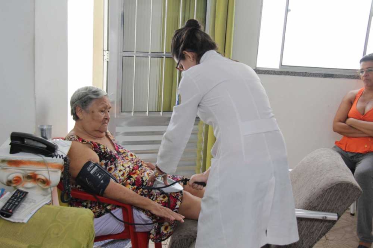 Atendimento domiciliar garante atenção especial ao usuário do Ipesáude (Foto: Ipesaúde)