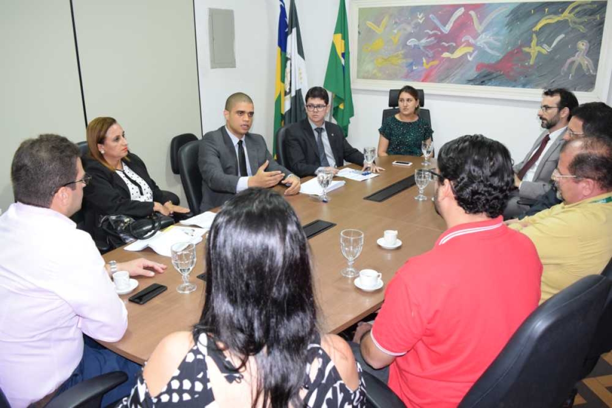 Defensoria de Pública de Sergipe reunirá planos de saúde para dar maior celeridade aos procedimentos (Imagem: DPE/SE) Defensoria de Pública de Sergipe reunirá planos de saúde para dar maior celeridade aos procedimentos (Imagem: DPE/SE)