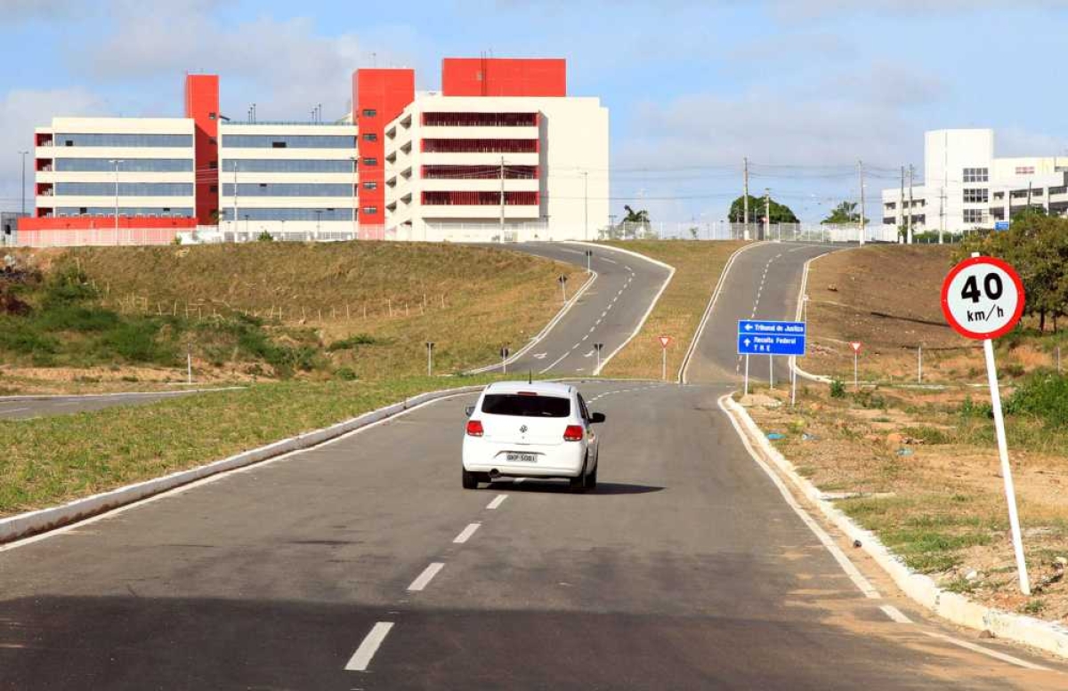 O moderno sistema viário facilitará o acesso às repartições da área e encurtará as distâncias para quem se desloca da BR 235 e da avenida Tancredo Neves para a Marechal Rondon, bem como no sentido oposto (Foto: André Moreira/ASN) O moderno sistema viário facilitará o acesso às repartições da área e encurtará as distâncias para quem se desloca da BR 235 e da avenida Tancredo Neves para a Marechal Rondon, bem como no sentido oposto (Foto: André Moreira/ASN)