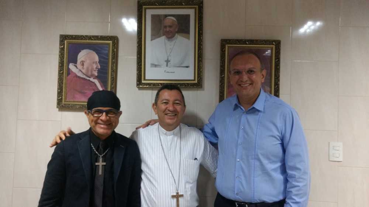 Moritos Matos se reúne com Dom José e o secretário Fábio Henrique para falar sobre o Projeto de Turismo Religioso (Foto: Andréa Oliveira/Assessoria Moritos Matos)