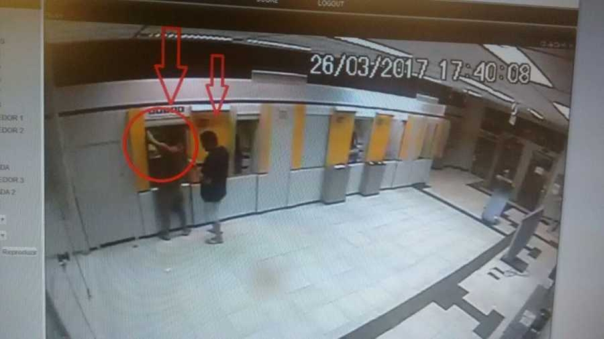 As investigações continuam para identificar o segundo homem que agia com Antônio (Foto: SSP/SE)