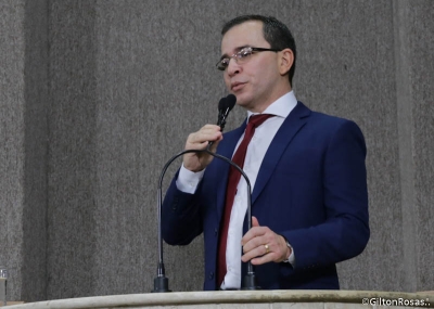 Secretário Municipal de Saúde, André Sotero (Foto: Gilton Rosas/CMA)