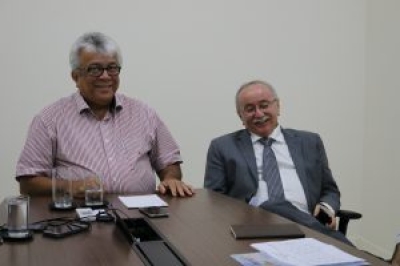 A reunião contou com a participação do deputado Luciano Bispo (Foto: SES/SE)