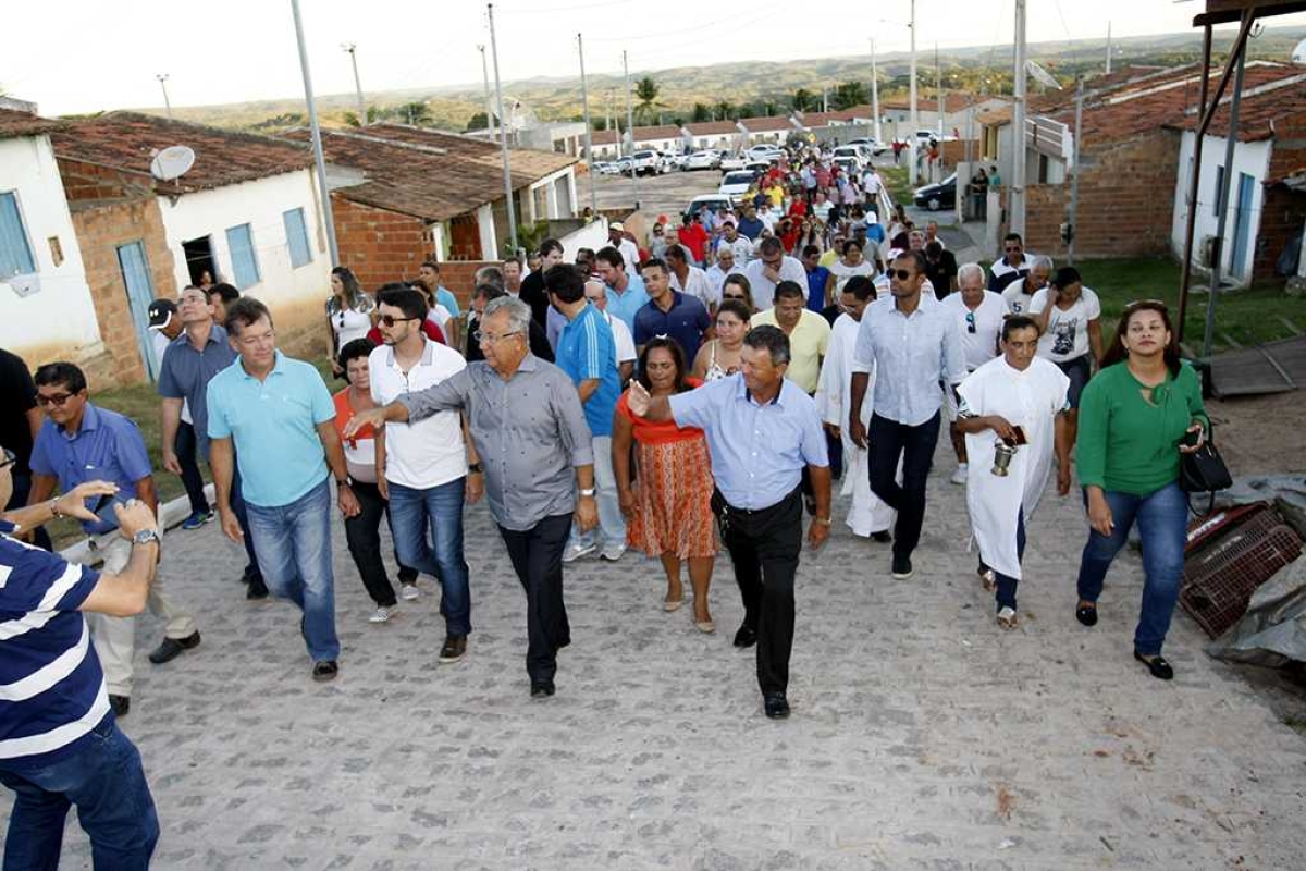 Jackson Barreto recebeu o carinho da população de Santa Rosa de Lima, sua terra natal, na tarde deste sábado, 22 (Foto: Victor Ribeiro/ASN)