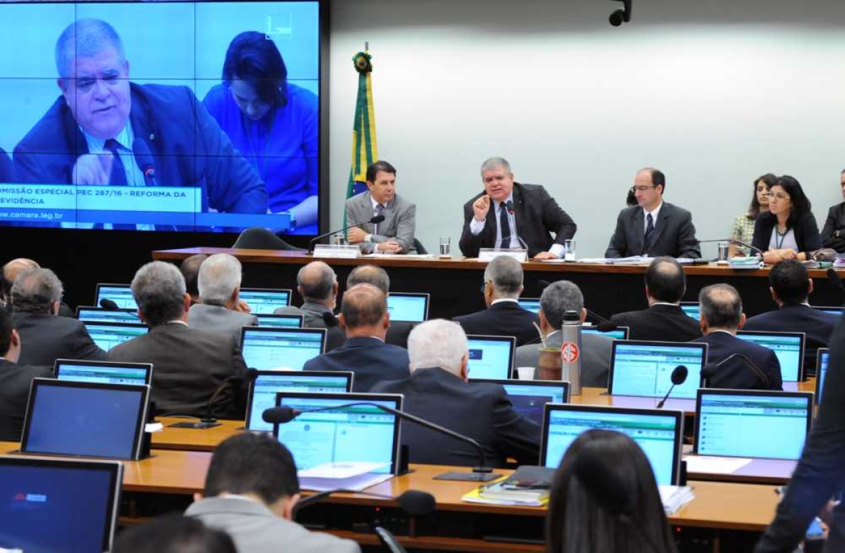 Comissão aprovou 1 e rejeitou 9 destaques que tentavam alterar pontos do texto da reforma (Foto: Luis Macedo/Câmara dos Deputados)
