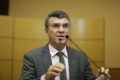 Deputado estadual Garibalde Mendonça (Foto: César de Oliveira)