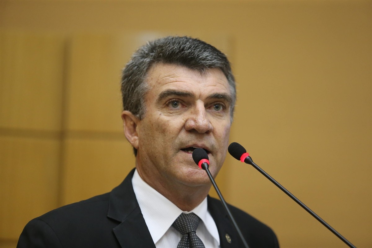 Vice-presidente da Alese, deputado Estadual Garibalde Mendonça (Foto: César de Oliveira/Agência Alese)