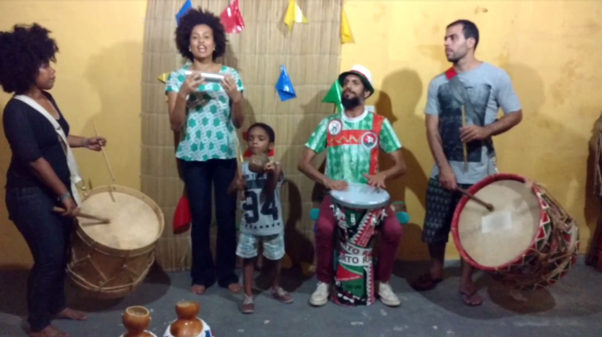 Maracatu Asè d´Ori faz Arraial beneficente na Reciclaria Casa de Artes (Imagem: Reprodução/Vídeo Convite de Jaque Barroso e Maracatu Asè d´Ori)