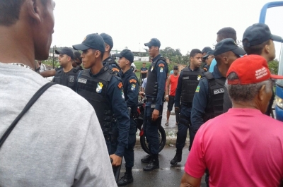  Polícia foi acionada para o local (Foto: Movimento sindical e dos Trabalhadores Rurais Sem Terra)