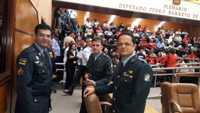 "A aprovação do Código disciplinar é a realização do sonho dos militares e me sinto realizado em comemorar com os colegas de farda", afirma Capitão Samuel (Foto: Ascom Parlamentar)