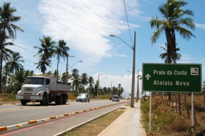 Cerca de 20 pessoas foram vítimas de quatro homens encapuzados (Foto: Arquivo Portal Infonet)