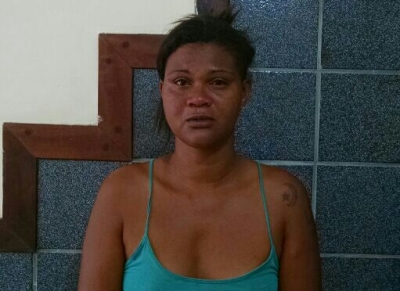 DHPP cumpre mandado de prisão contra mulher por crime de latrocínio (Foto: SSP)