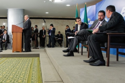 Presidente da República, Michel Temer, fez o anúncio da redução das taxas na tarde desta quinta-feira (28) (Foto: Beto Barata/PR)