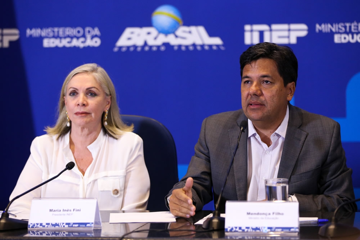 Maria Inês Fini, presidente do Inep, e José Mendonça Filho, ministro da Educação (Foto: Agência Brasil)