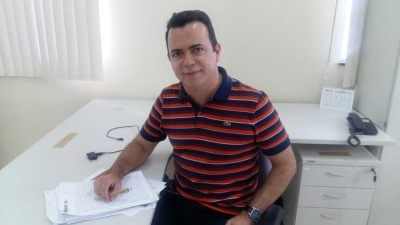 Médico infectologista e professor universitário, Marcos Aurélio (Foto: André Carvalho)