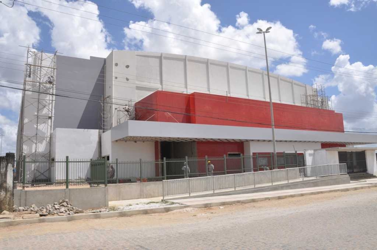 Ginásio poliesportivo será um marco para o esporte em Itabaiana (Foto: Jorge Reis/Danilo Menezes/Seinfra/SE)