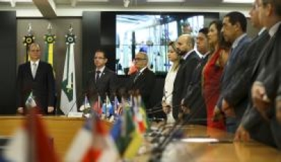 O ministro da Saúde, Ricardo Barros, lança Programa Cuidados Farmacêuticos no SUS, durante reunião plenária do Conselho Federal de Farmácia (Foto: Marcelo Camargo/Agência Brasil)