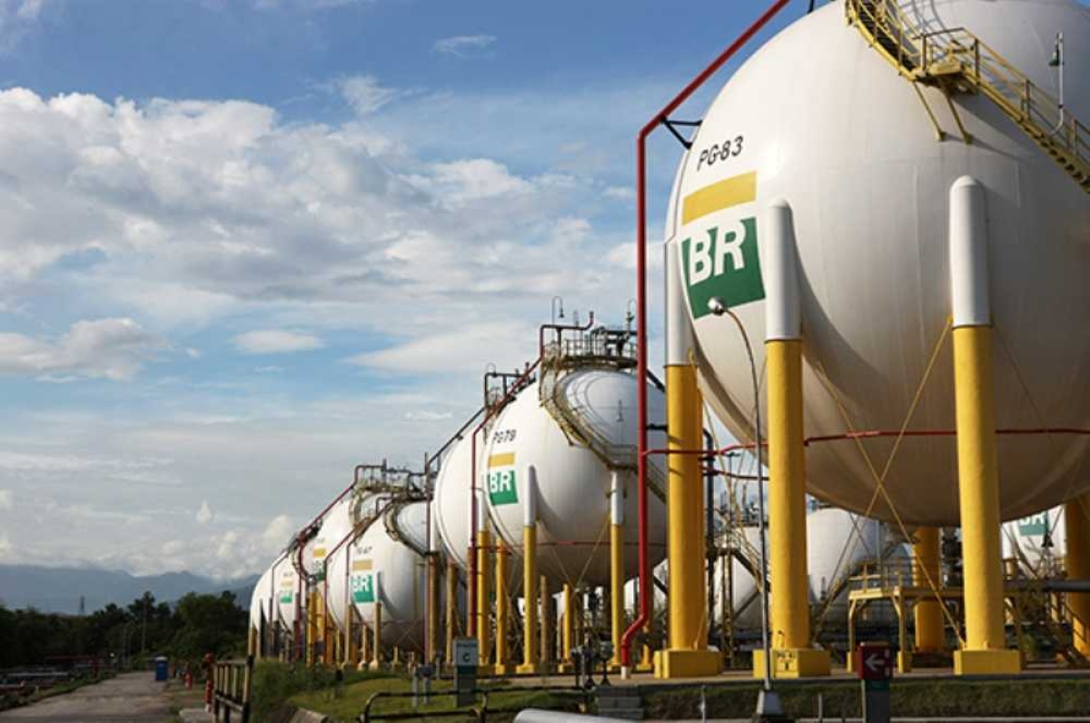Os cargos oferecidos são de nível médio e superior para diversos polos de trabalho no Brasil (Foto: Petrobras)