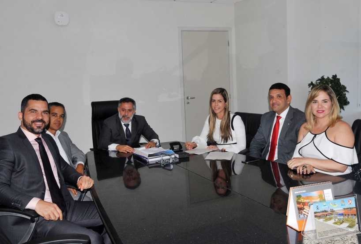 Fechamento do Lixão da Terra Dura: MP, MPF, MPC e Município de Itabaiana assinam acordo para cumprimento de sentença (Foto: MP/SE)
