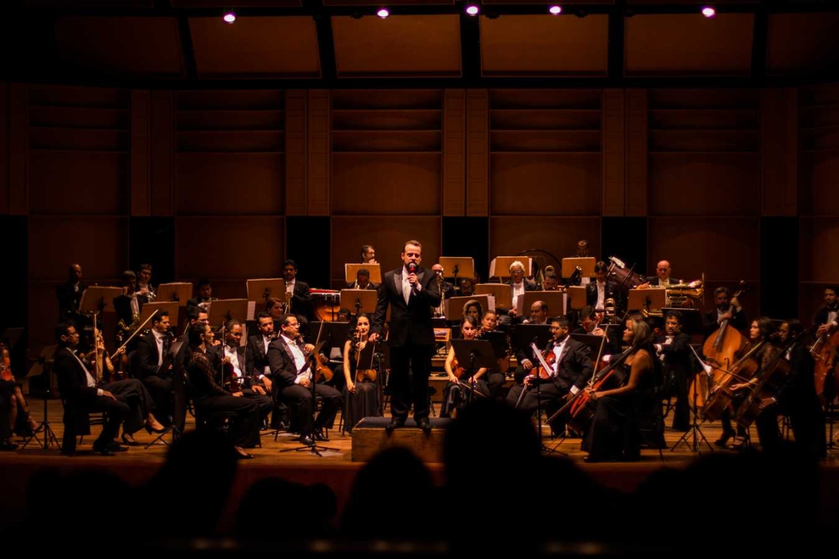 Orquestra Sinfônica de Sergipe interpreta Dvorak em concerto "Uma Noite em Praga" no Teatro Tobias Barreto (Foto: Pritty Reis/ Arquivo Secult/SE)