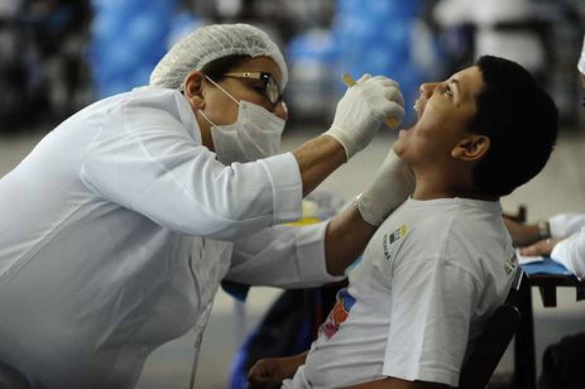 Pesquisa demonstra a dificuldade que pessoas que perderam dentes encontram para ter qualidade de vida (Foto: Tânia Rêgo/ Agência Brasil)