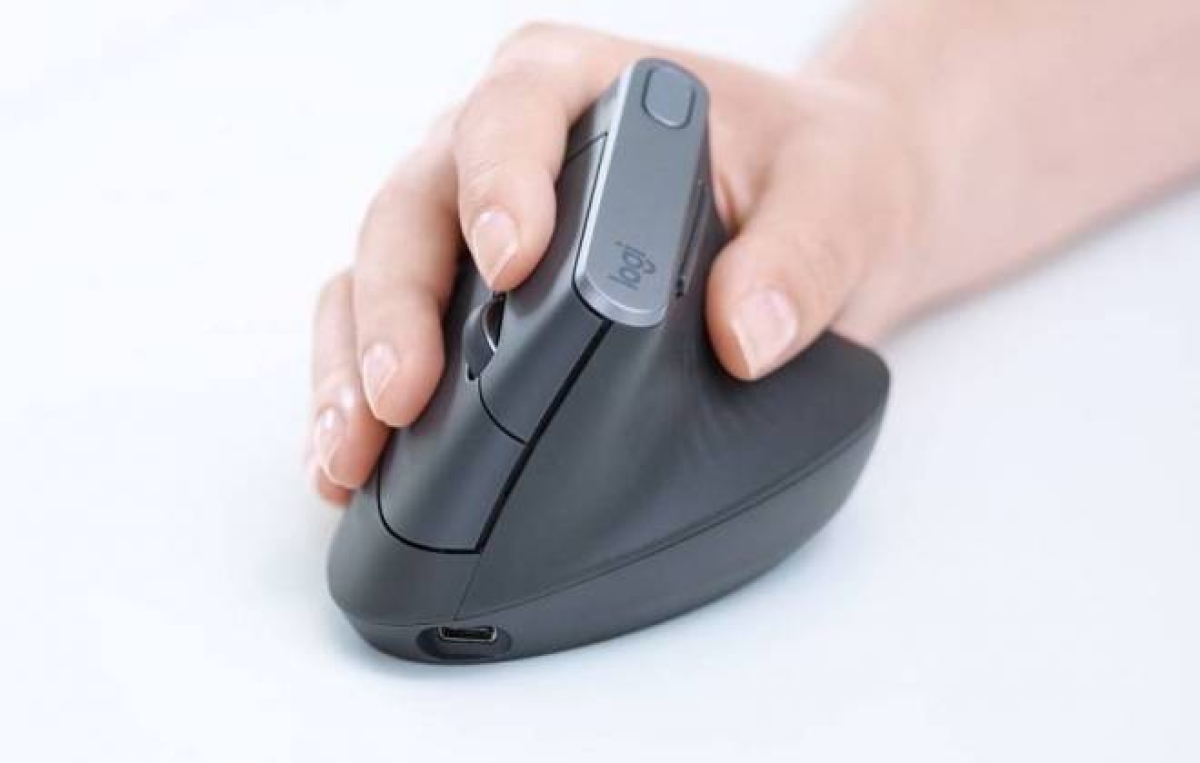 Novo mouse da Logitech funciona na vertical; saiba o que muda (Foto: Divulgação)