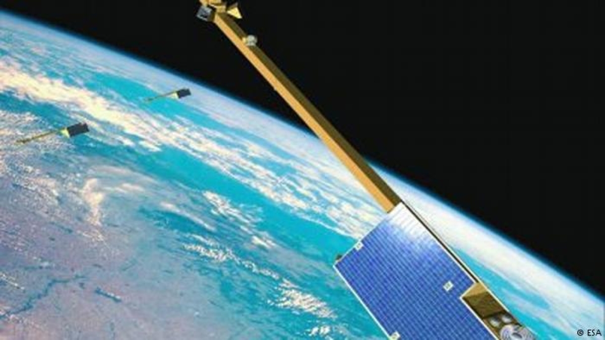 Enfraquecimento do campo magnético terrestre já vem afetando satélites (Foto: ESA)