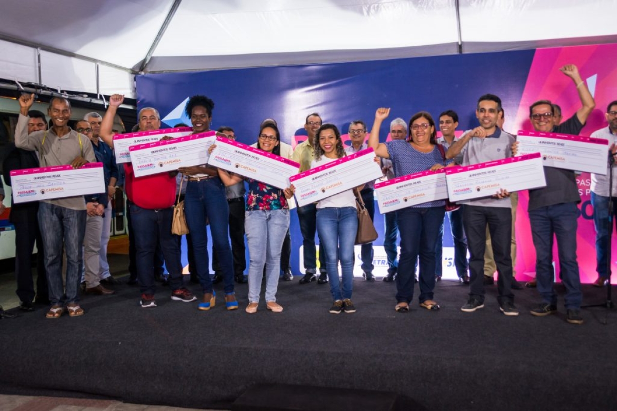 Uso do cartão Mais Aracaju premia dez passageiros de ônibus (Foto: Setransp/Aracaju)