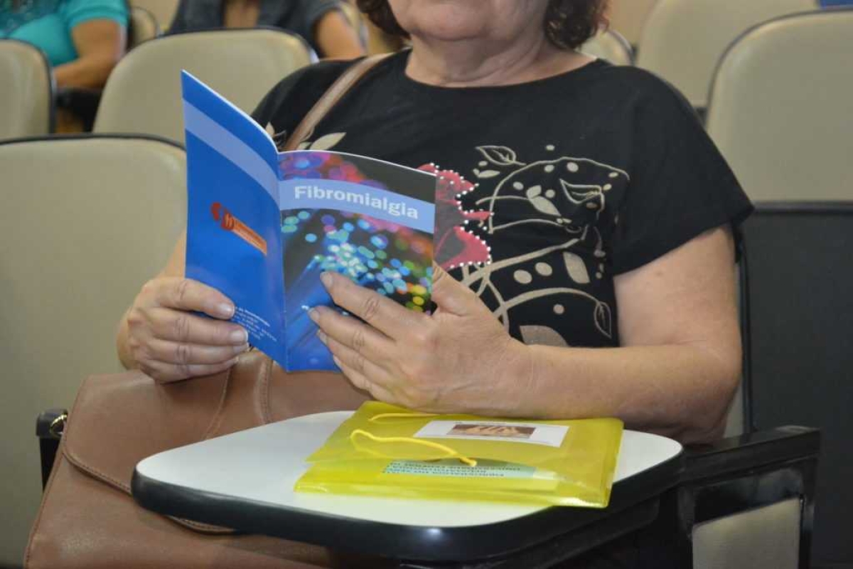 Paciente convive com a doença há 10 anos e participou do evento para adquirir mais conhecimento sobre a patologia (Foto: Portal Infonet)