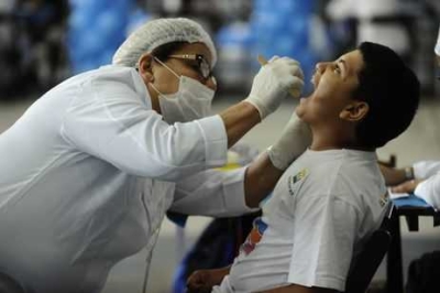 �? importante procurar um médico ou dentista (Foto: Tânia Rêgo/ Agência Brasil)