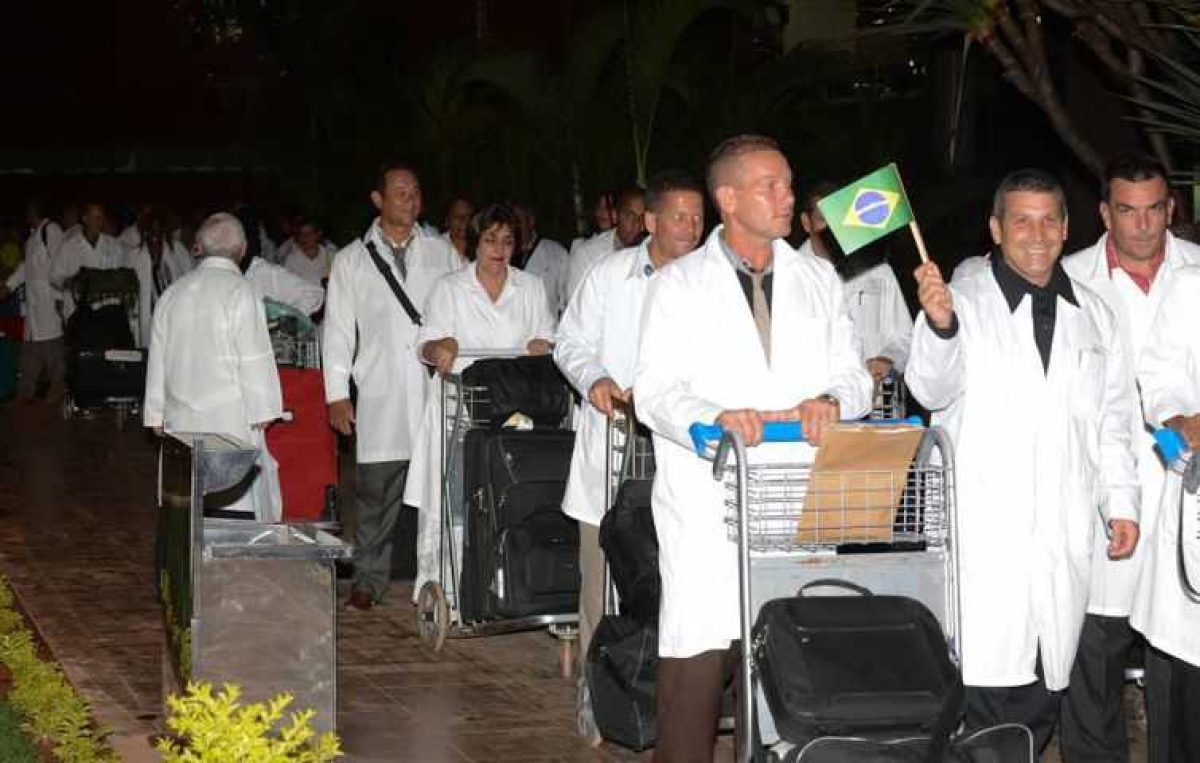 Médicos cubanos (Foto: Arquivo Agência Brasil)