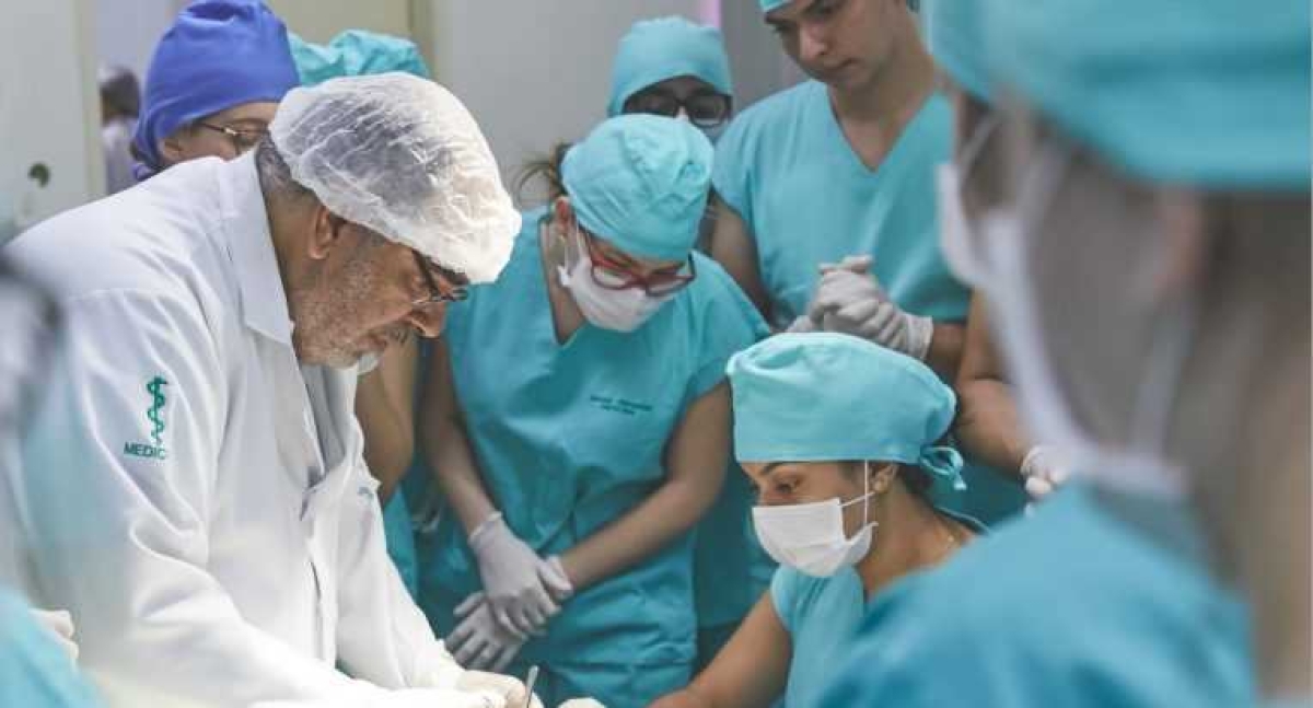 Colação de grau de alunos de Medicina será antecipada (Foto: Unit)