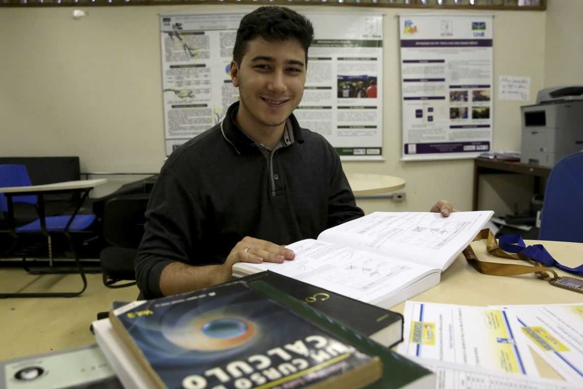 Estudante brasiliense faz vaquinha online para curso nos EUA (Foto: Wilson Dias/ Agência Brasil)
