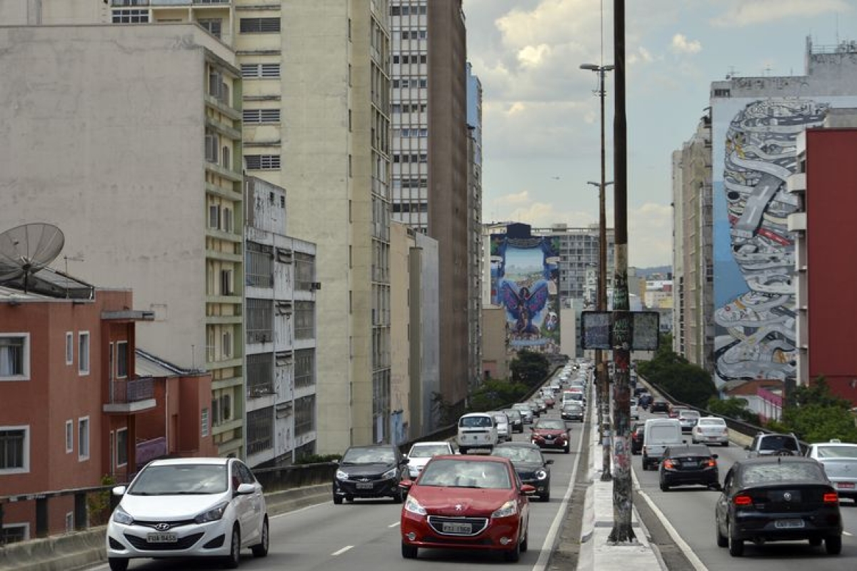 O seguro é obrigatório e deve ser pago por motoristas e motociclistas de todo o país (Foto: Arquivo Agência Brasil)